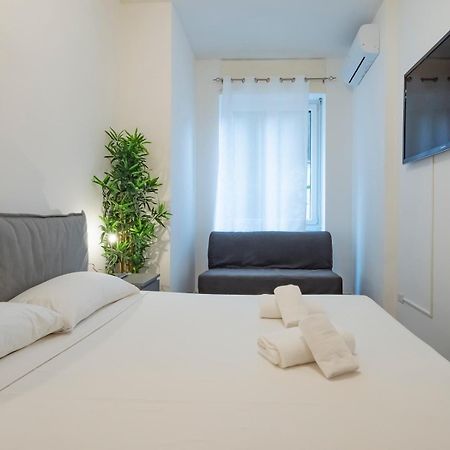I Host Apartment - Melloni 34 Mediolan Zewnętrze zdjęcie